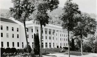 norman-martin-north-carolina-nc-blue-ridge-0029.jpg, Blue Ridge, North Carolina : norman-martin-north-carolina-nc-blue-ridge-0029.jpg [4337082-41320189]